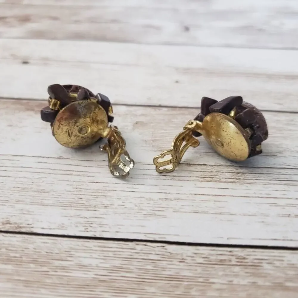 Vintage clip earrings